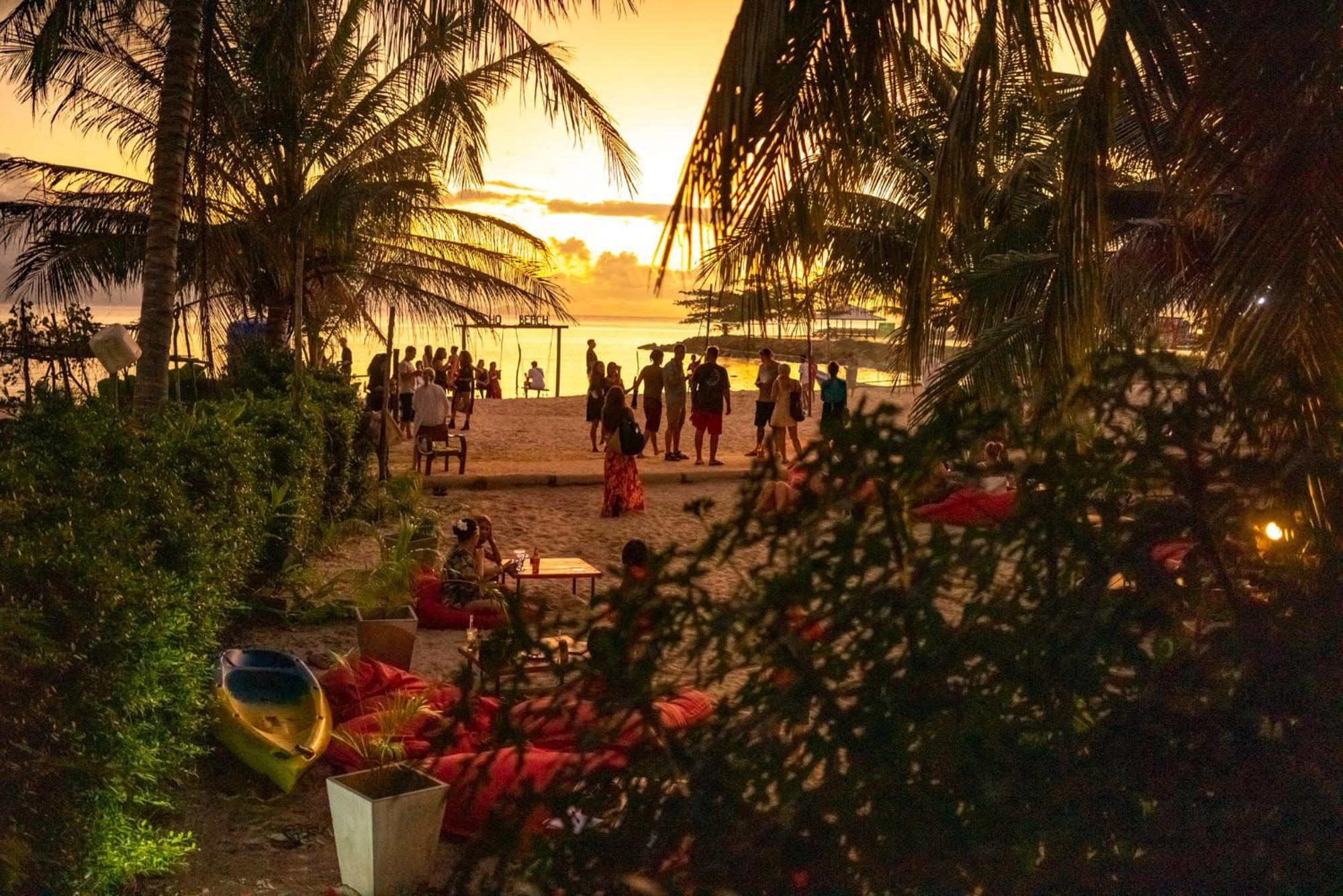 Echo Beach Hostel Баан Тай Экстерьер фото
