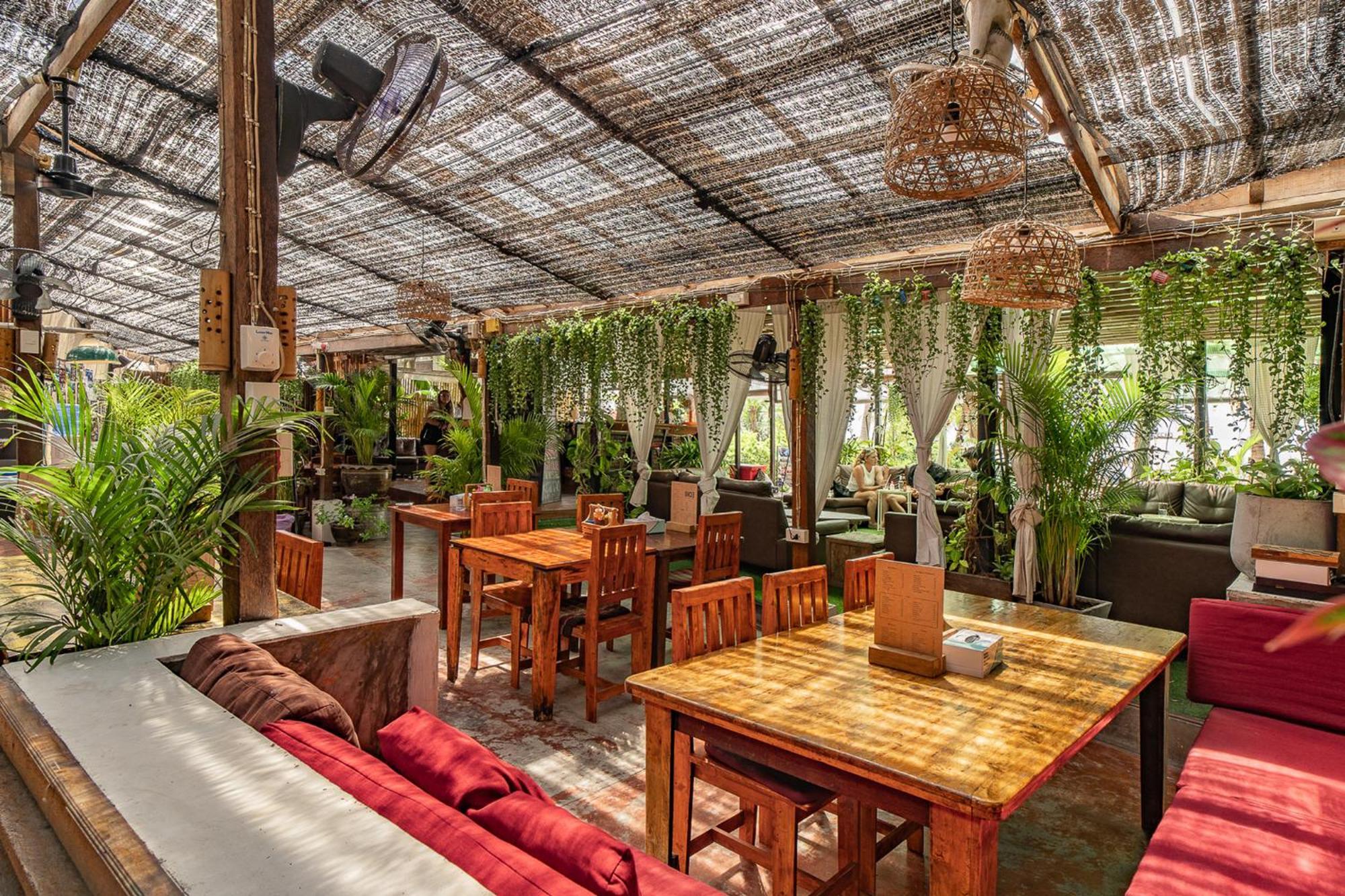 Echo Beach Hostel Баан Тай Экстерьер фото